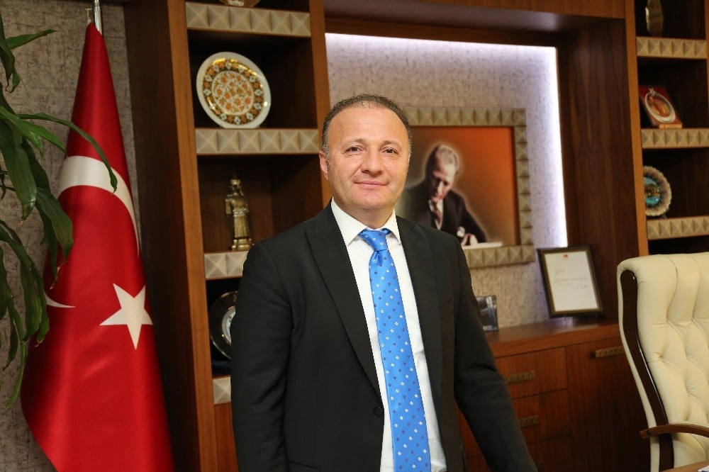 AÜ Rektörü Prof.Dr. Ünal: 