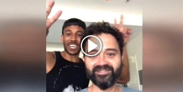 Aubameyang Türkiye'ye selam yolladı