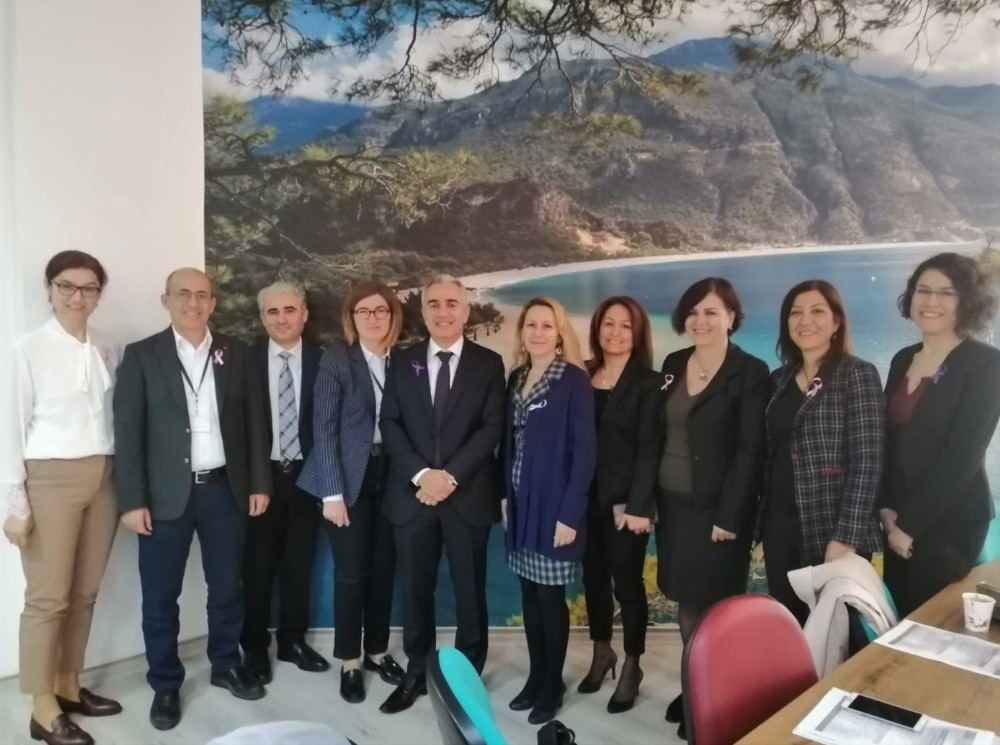 AÜ’de Kanser Sempozyumu 