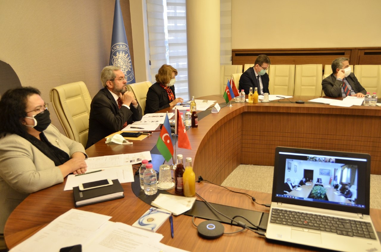 A.Ü’den Azerbaycanlı öğrencilere uzaktan eğitim imkanı