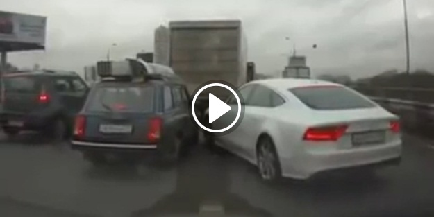 Audi'ye şeridini kaptırmayan gururlu Lada