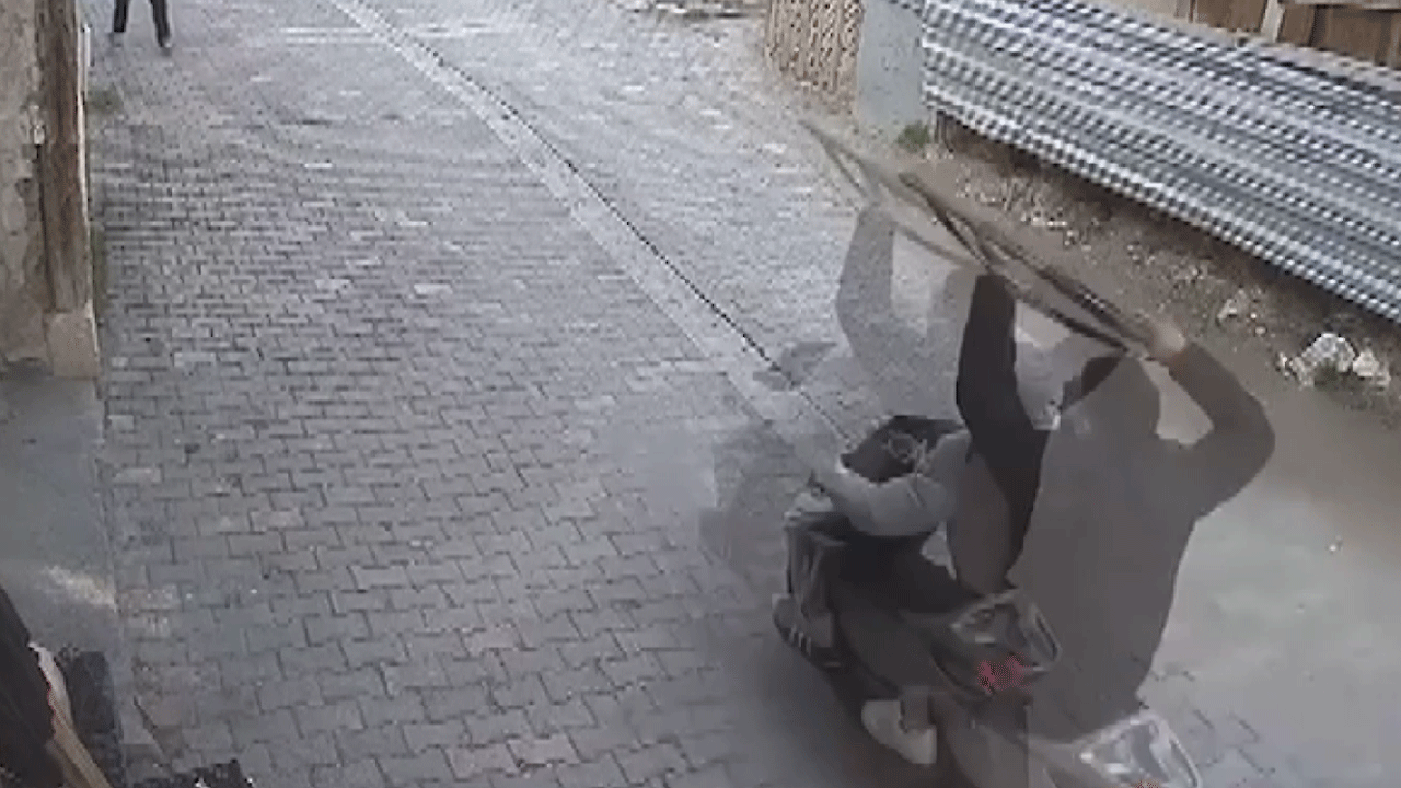 Av tüfeğiyle ateş açılan gençler yaralandı