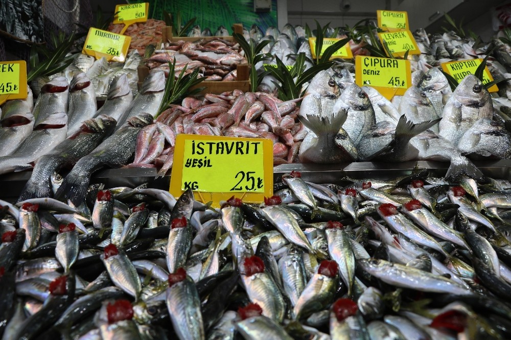 Av yasağına sayılı günler kala balık fiyatları arttı 