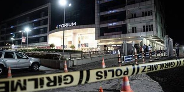 Avcılar'da AVM'ye silahlı saldırı