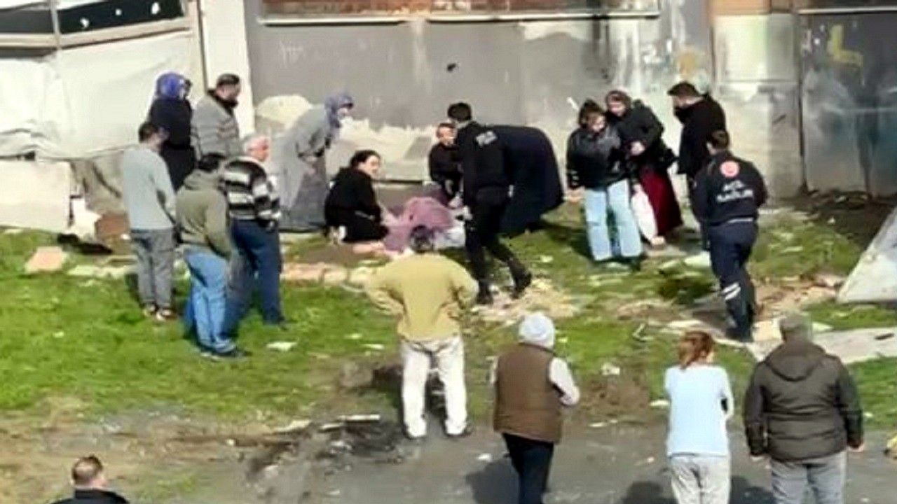 Avcılar'da facia! Üçüncü kattan düştü