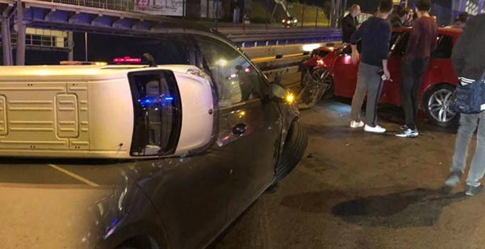Avcılar'da gece yarısı korkunç kaza!