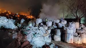 Avcılar’da korkutan yangın!