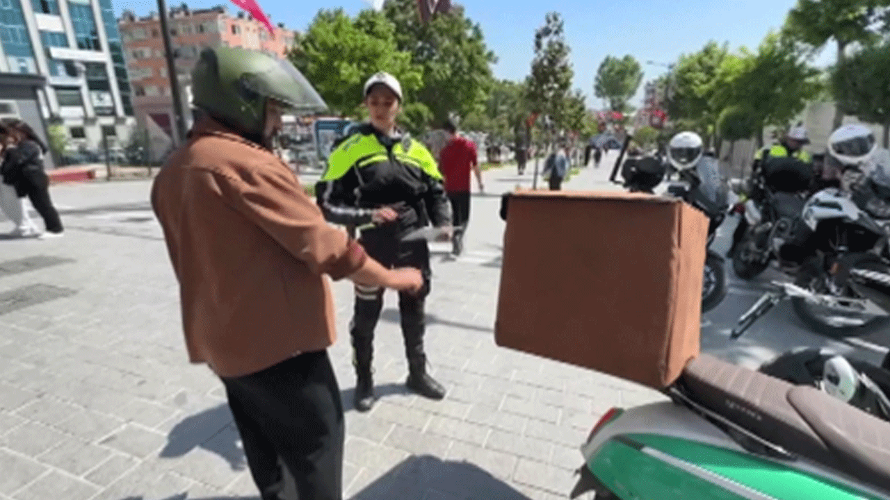 Avcılar’da trafiği tehlikeye atan motosiklet sürücüsüne ceza