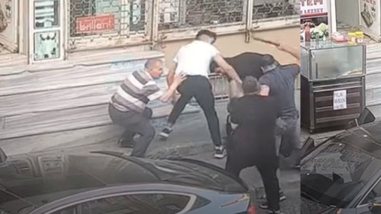 Avcılar'da yaşlı adamı sokak ortasında sopayla dövdüler!
