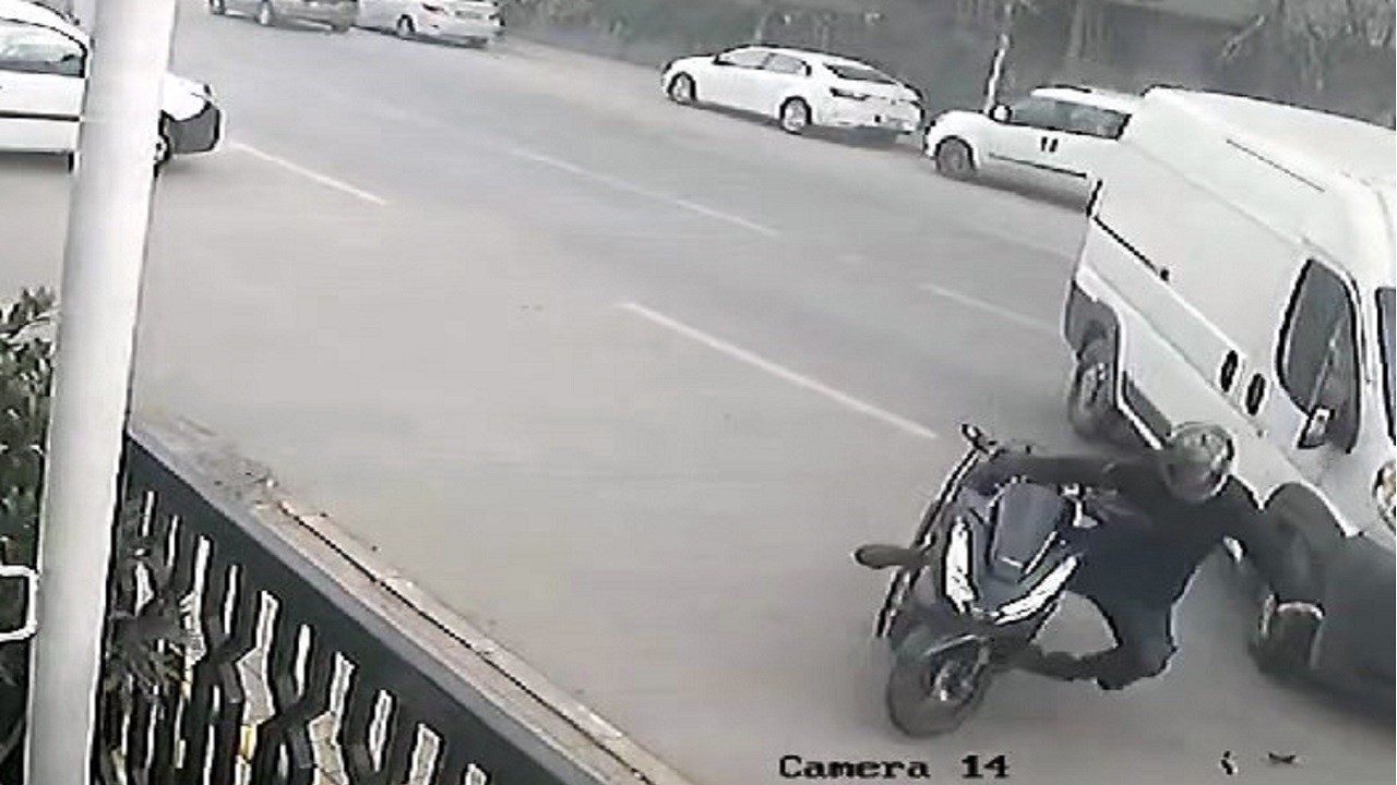 Avcılar'da yürekleri ağza getiren kaza