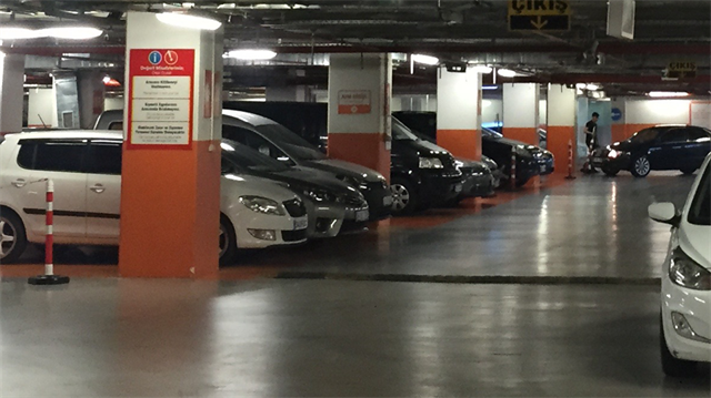 AVM'de plaka tanımlama zorunlu oldu