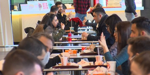 AVM'lerin yemek katları doldu taştı