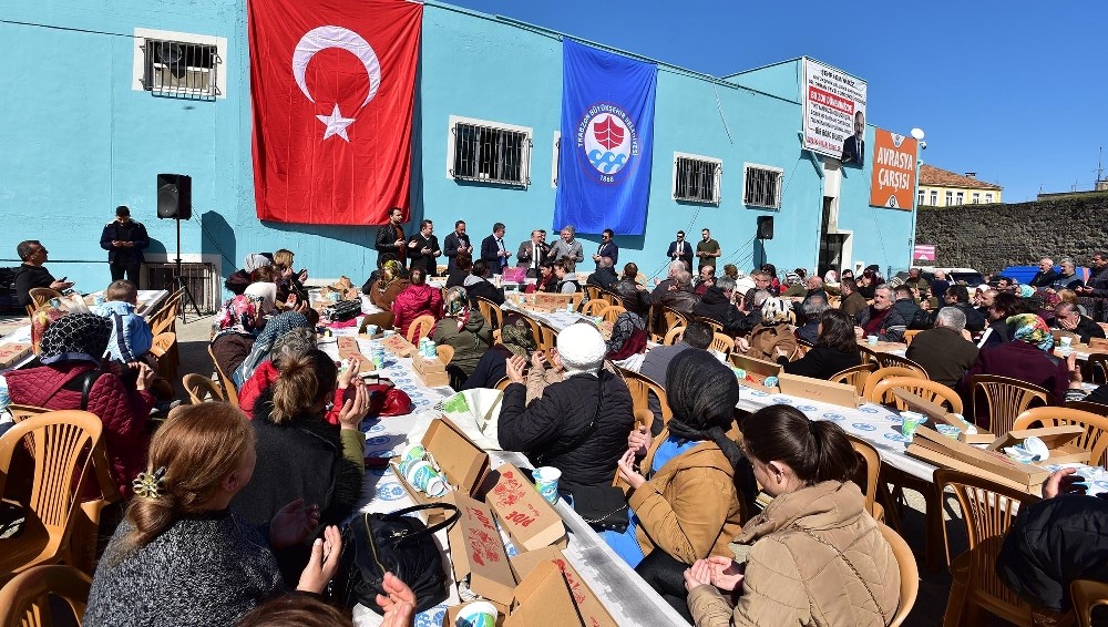 Avrasya Çarşısı yeni yerinde hizmete başladı 