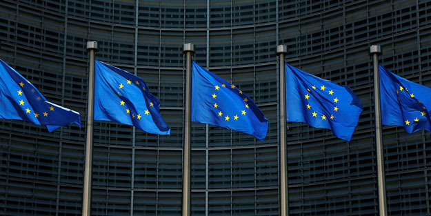Avrupa Ordusu kuruluyor! Merkel açıkça destek verdi