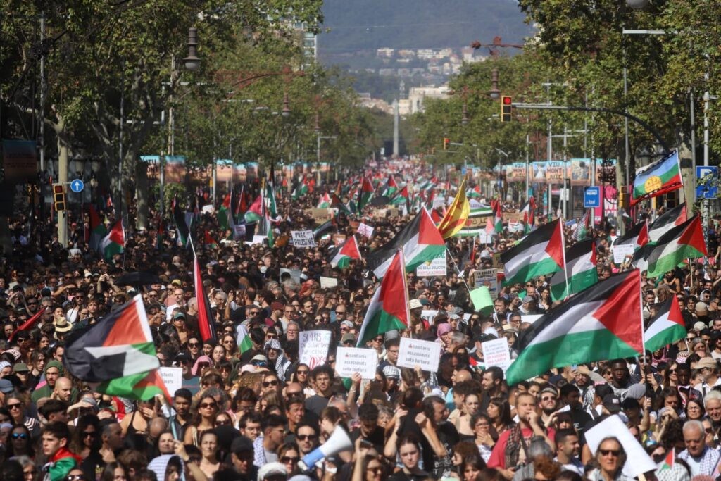 Avrupa Gazze İçin Ayakta: On Binler Sokaklara İndi, İtalya'da 2 Milyon Kişi Grev Yaptı