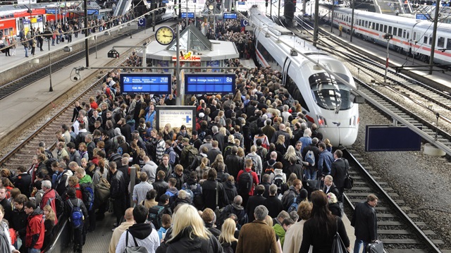 Avrupa halkı Avrupa Birliği'nden nefret ediyor