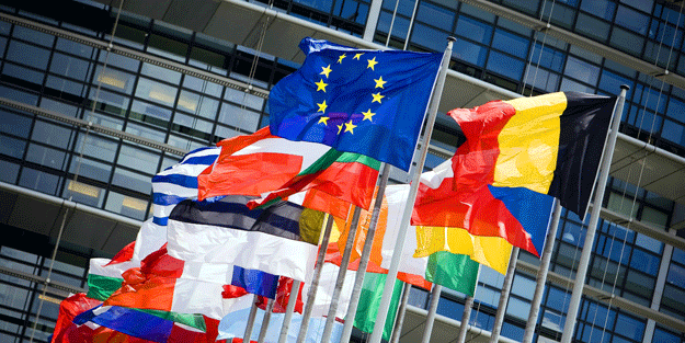 Avrupa ihanet peşinde