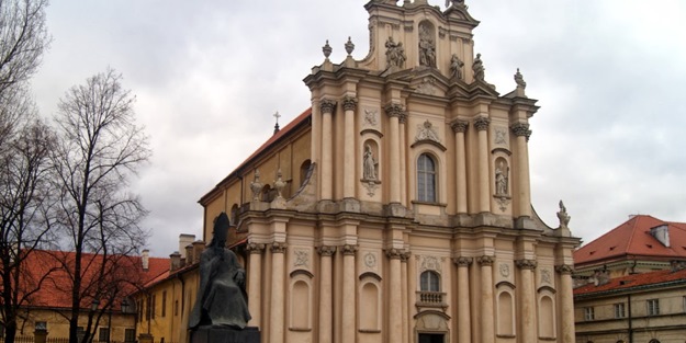 Avrupa, kiliseleri satışa çıkarıyor