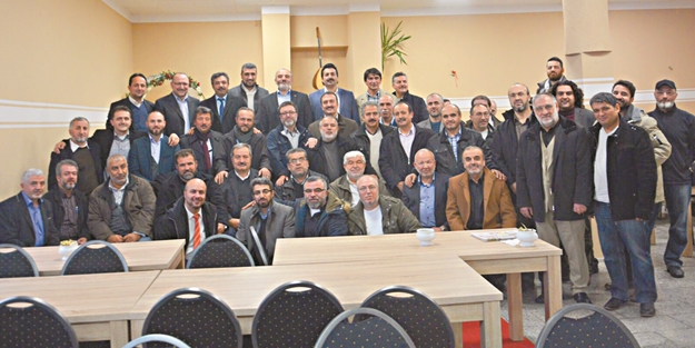 Avrupa Milli Görüş 'AK Parti' diyor