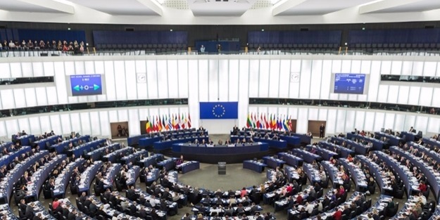 Avrupa Parlementosundan PKK kararı!