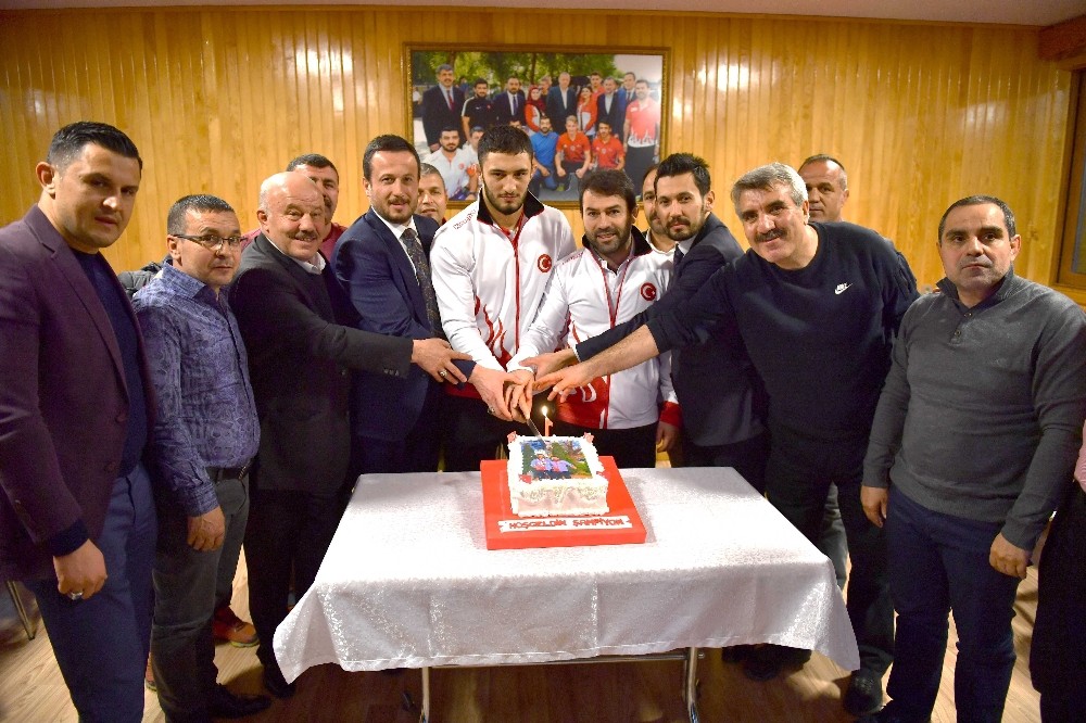 Avrupa Şampiyonu İbrahim Çiftçi’ye Başkent’te özel karşılama 