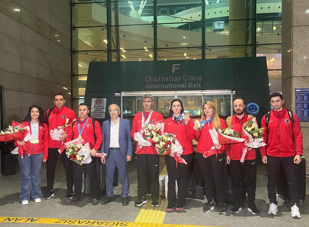 Avrupa şampiyonu milli atıcılar Ankara'ya döndü