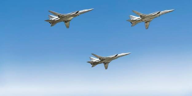 Avrupa semalarında hareketli saatler! Rus bombardıman uçakları bölgeye girmeye çalıştı