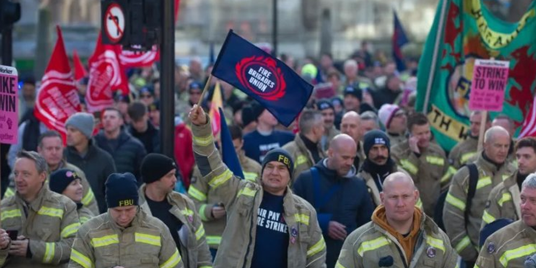 Avrupa ülkeleri protesto ve grevlerin kıskacında!