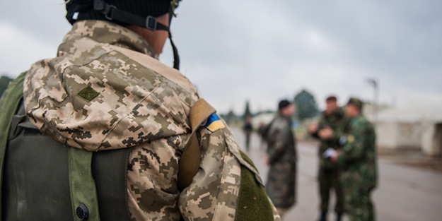 Avrupa ülkesi kriz çıkartacak olay duyurdu! Ruslar, askerleri vurdu
