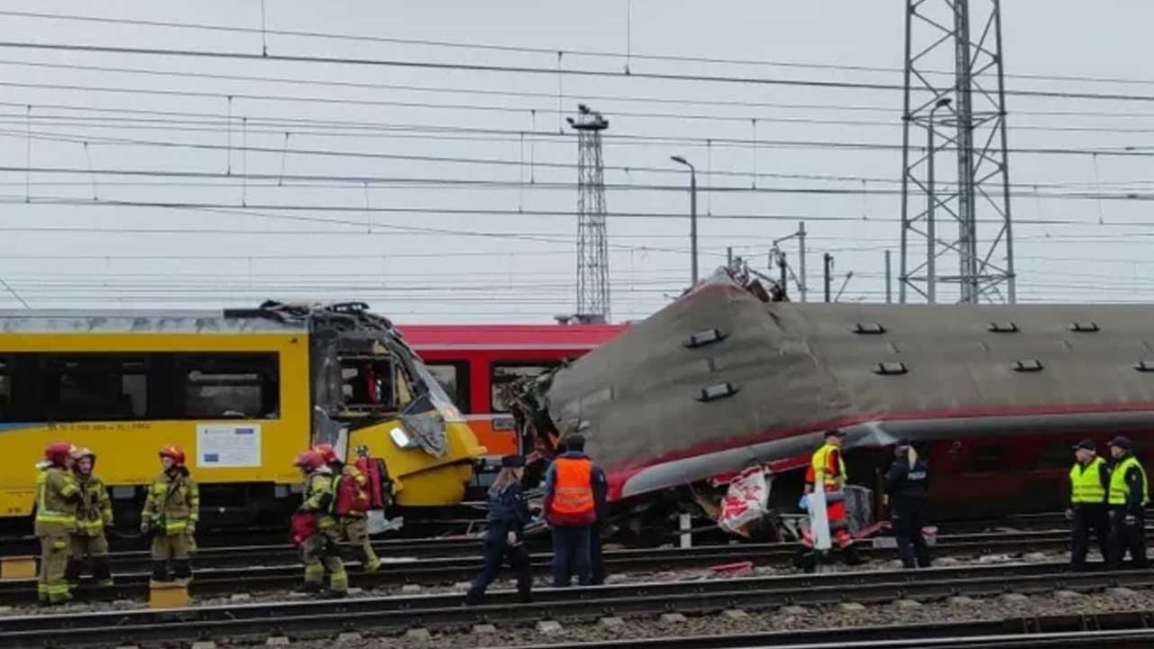 Avrupa ülkesinde neler oluyor! Bugün önce uçak sonra tren kazası