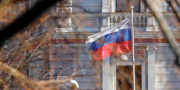 Avrupa ülkesi Rus diplomatları kovacak!