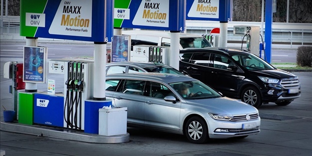 Avrupa ülkesinden çarpıcı itiraf: Benzin ve mazot bulamayacak hale geliriz