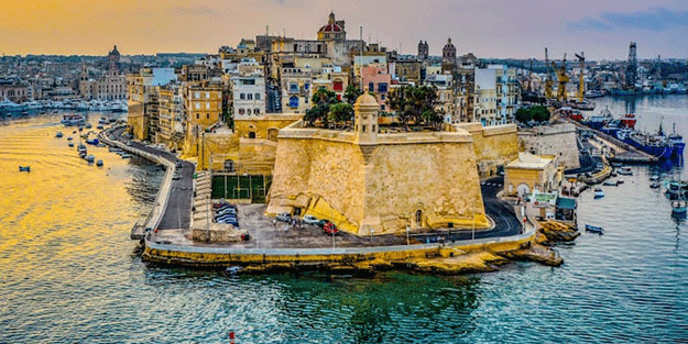 Avrupa ülkesinden flaş adım! Buraya gelene 200 Euro veriyorlar