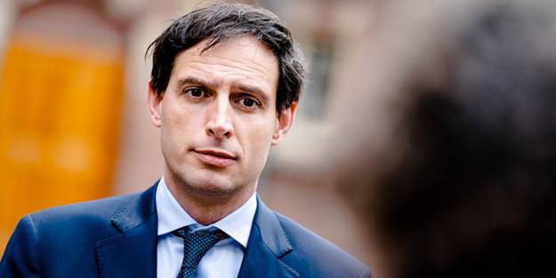 Avrupa ülkesinden itiraf gibi açıklama: Kıtayı zar zor koruyabiliriz