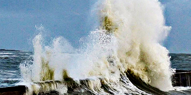 Avrupa ülkelerini 'Ciaran' Fırtınası vurdu! Durum çok kritik uyarısı: Avrupa'yı altüst etti