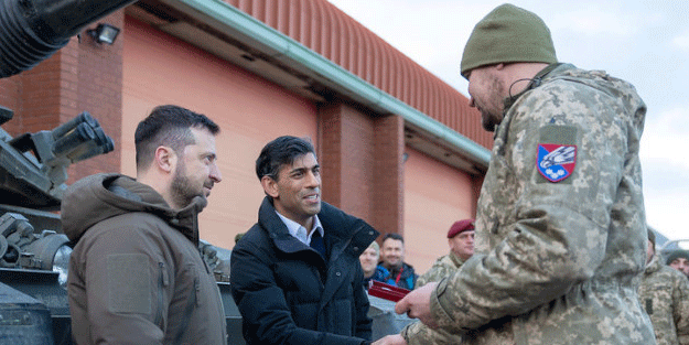 Avrupa, Zelenskiy'i yine sattı!