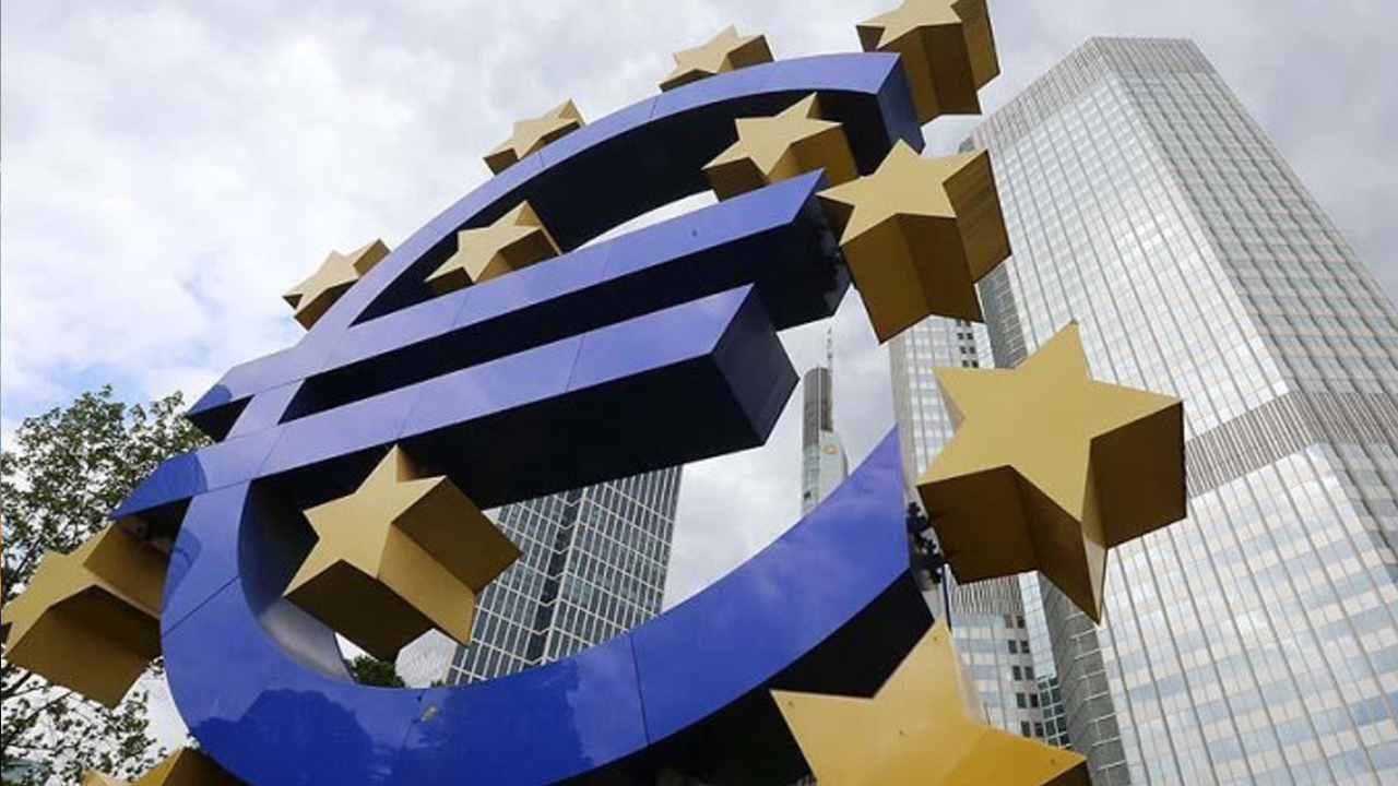 Avrupa'da ekonomiye güven yerlerde!