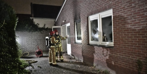 Avrupa'da İslam düşmanlığı devam ediyor: Camiyi böyle kundakladılar!