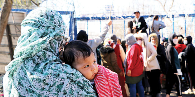 Avrupa'da Nazi ruhu hortladı