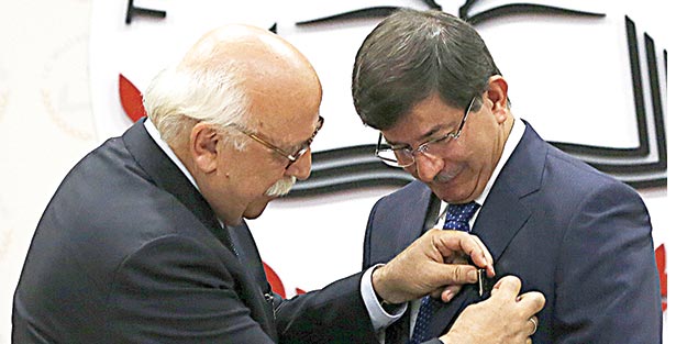 Avrupa’da öğrenciler kiliseye bile götürülüyor