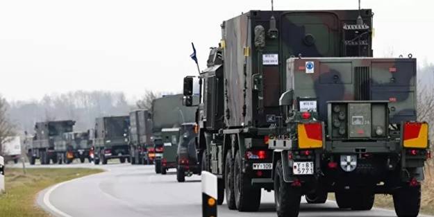 Avrupa'da Rusya korkusu! Patriotlar yola çıktı