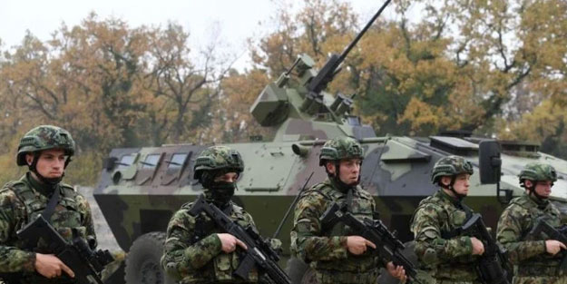 Avrupa'da savaş tehlikesi! Sınıra barikat kurdular