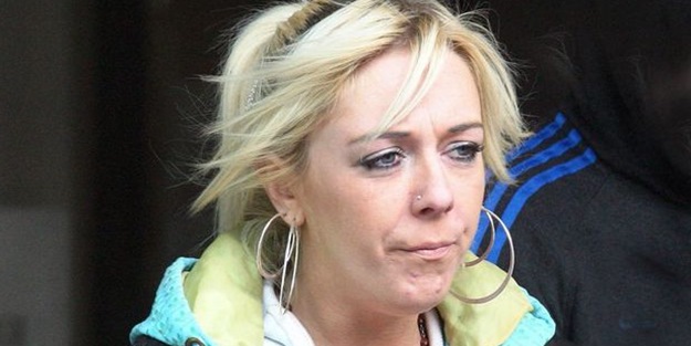 Avrupa'da toplum ahlâkı çöktü: Anne kızını fuhuş için sattı!