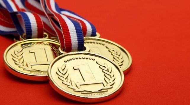 Avrupa'da Türk sporcuları, bir gümüş ve üç bronz madalya kazandı