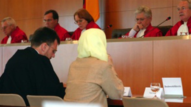 Avrupa'dan şaşırtan başörtüsü kararı