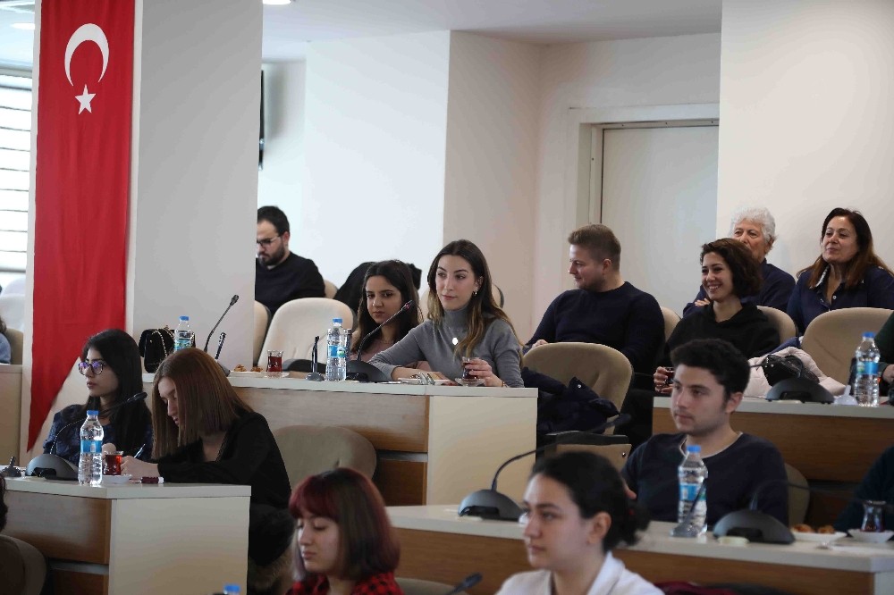 Avrupalı gençler Bayraklı’ya gelecek 