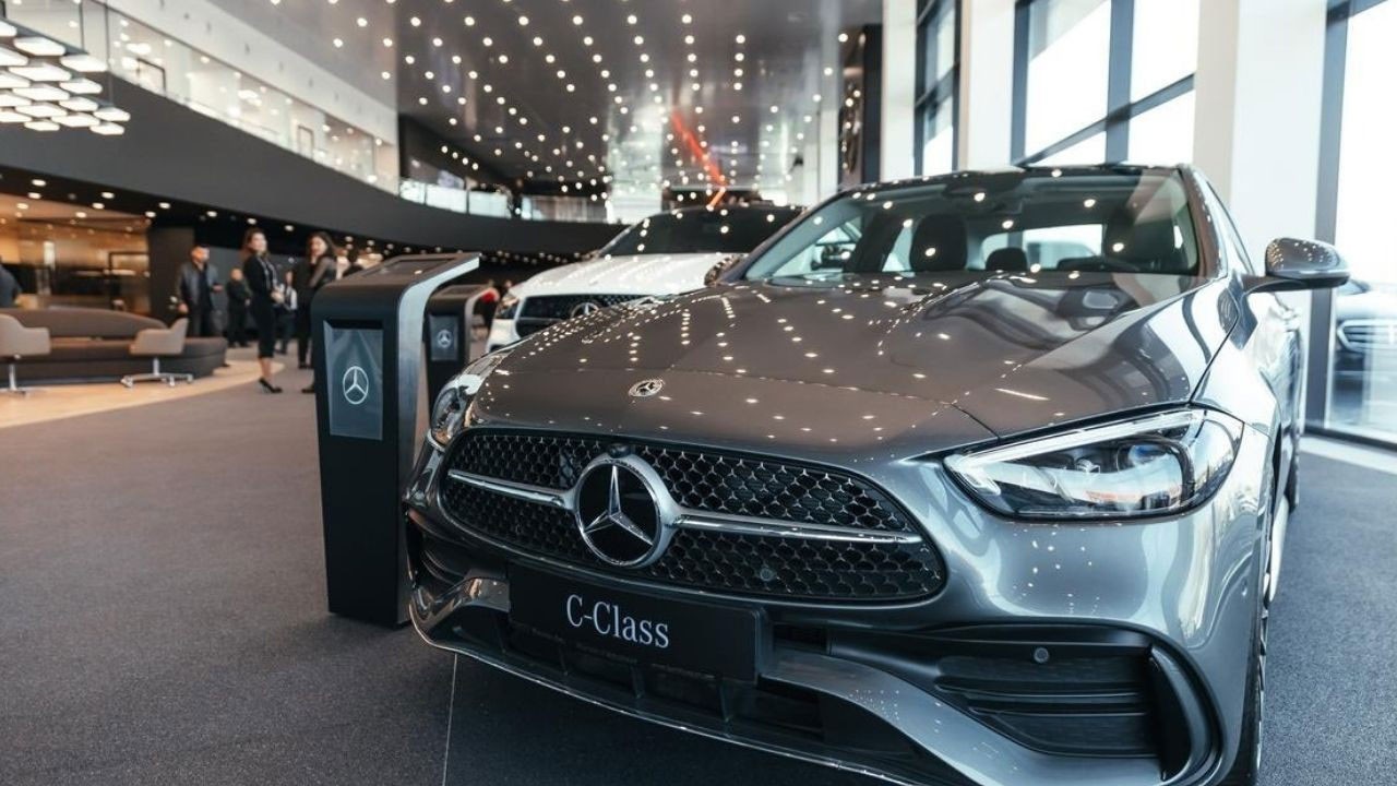Avrupalı otomotiv devleri krizin eşiğinde! Mercedes sıkıntı yaşıyor