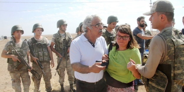 Avrupalı parlamenterlerin o ilçeye girişine izin verilmedi