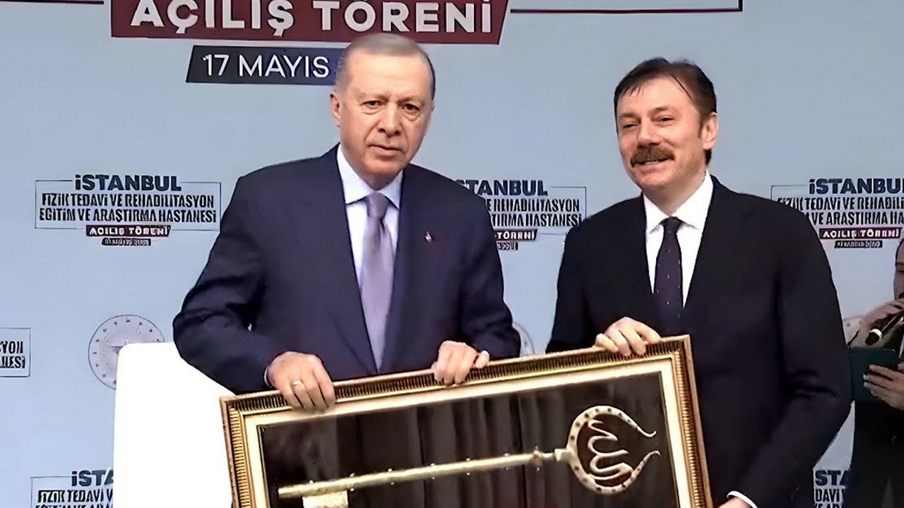 Avrupa'nın en büyük fizik tedavi hastanesi artık İstanbul'da! Cumhurbaşkanı Erdoğan'a Bahçelievler'den şehir anahtarı...