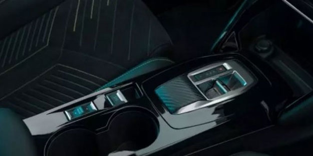 Avrupa'nın en çok satan otomobili yenilendi